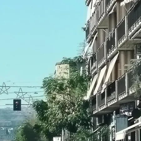 House 80palmi * カターニア