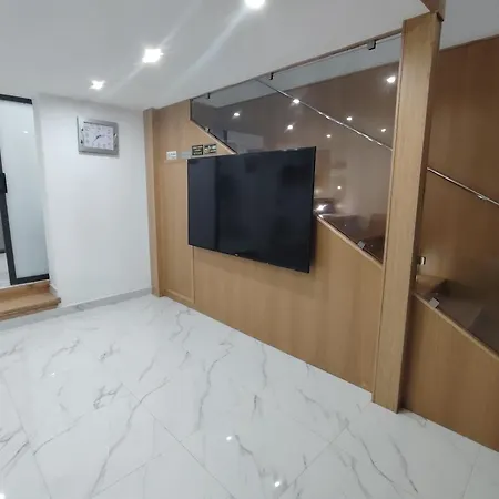 別荘 House 80palmi *